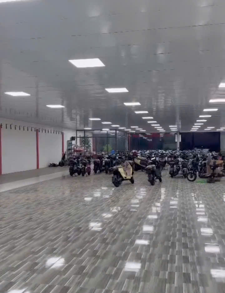 z7502473550094_b855110cd28656f1b4e53de4538571e6