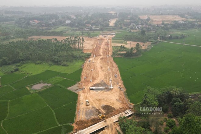 Tuyến đường 335 tỉ đồng nối KCN Thụy Vân dần hình thành