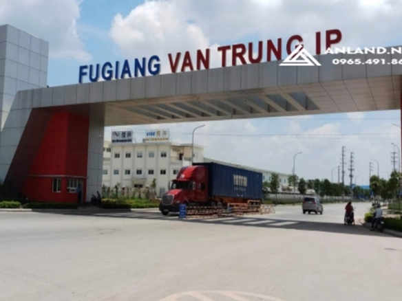 Khu-cong-nghiep-Van-Trung